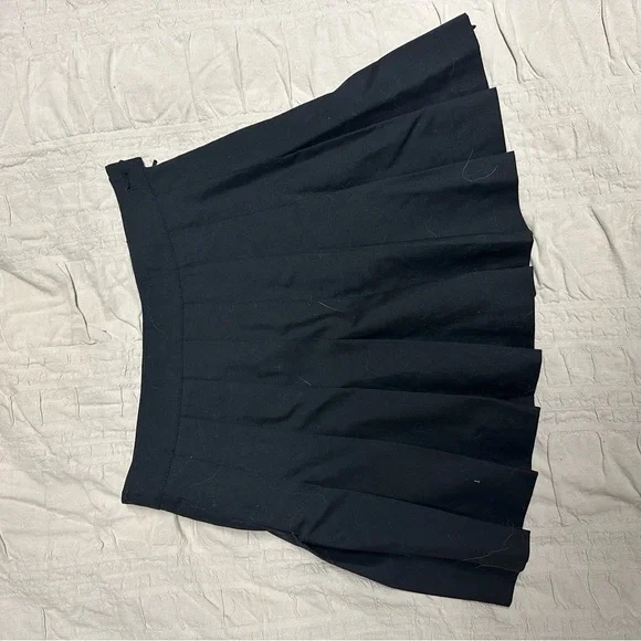 Talula Pleated Skirt - Picture 3 of 6